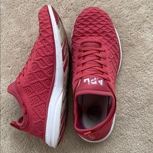 APL Techloom Phantom Size 10 Womens